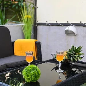  Apartment Cesarica