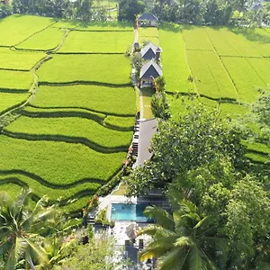 puri-raya-villa.ubudhotelsnow.com/